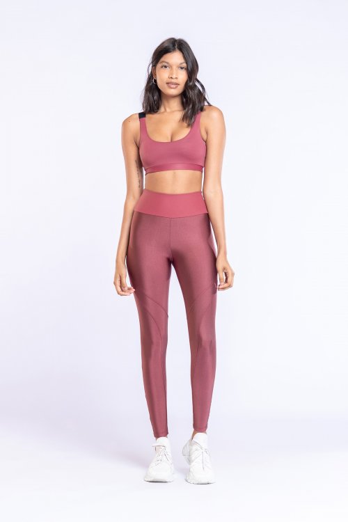 Top All In One Essential e Calça Fusô Contour Line Valentino Top All In One Essential e Calça Fusô Contour Line Valentino