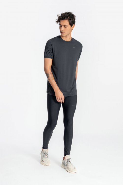 Camiseta Pro Antiviral e Calça Pro Training Essential Camiseta Pro Antiviral e Calça Pro Training Essential