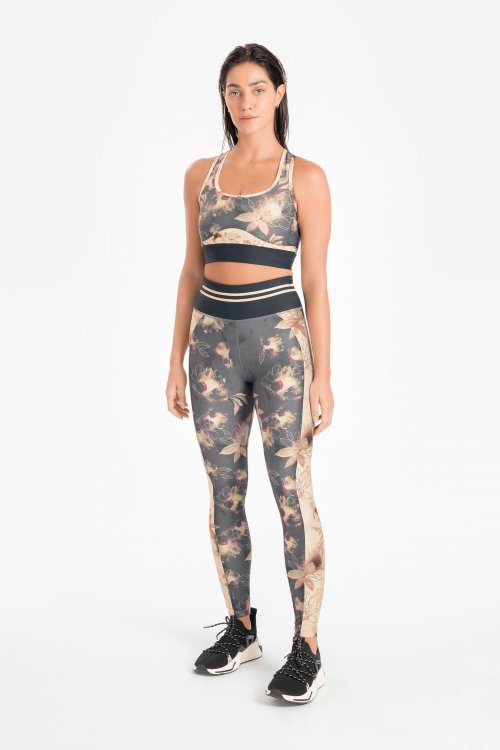 Top Halter e Calça Fusô Reversible Denim Escape Top Halter e Calça Fusô Reversible Denim Escape