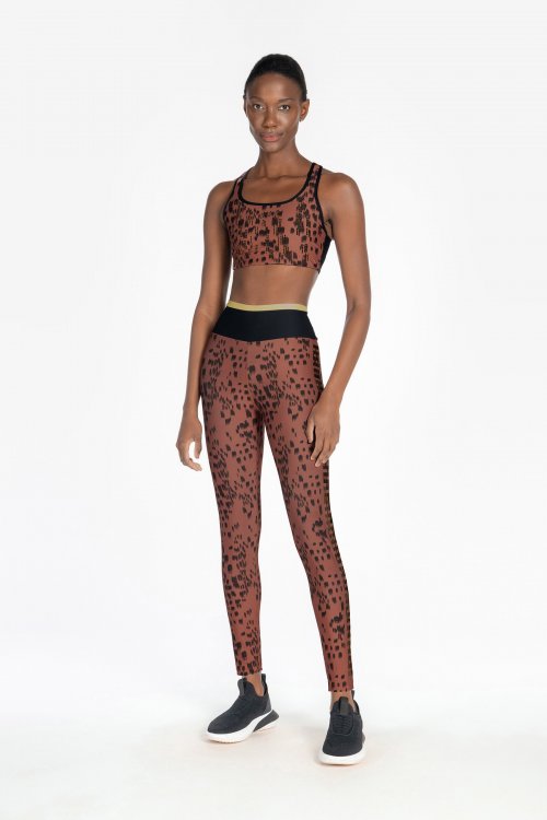 Top Cut e Calça Legging Graphic Beat Top Cut e Calça Legging Graphic Beat