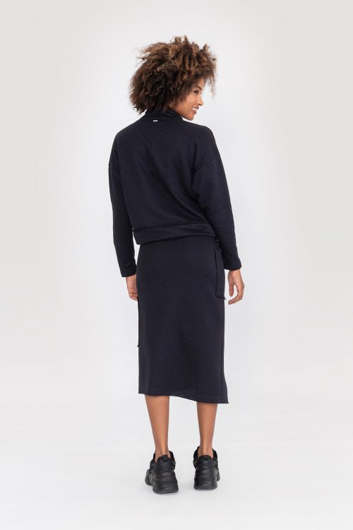 Blusão e Saia Soft Minimal Preto Blusão e Saia Soft Minimal Preto