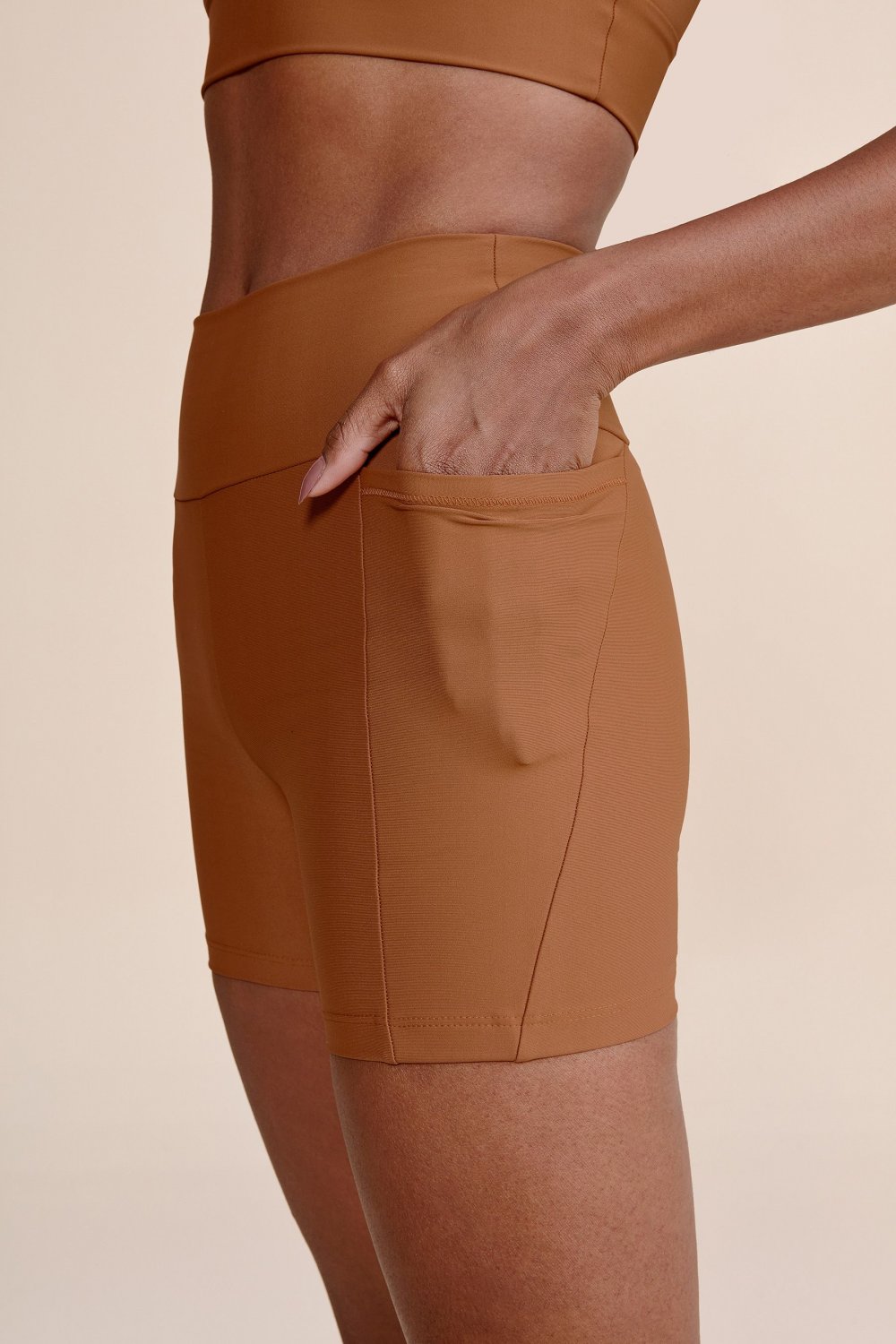 Shorts model 226379 main image 1