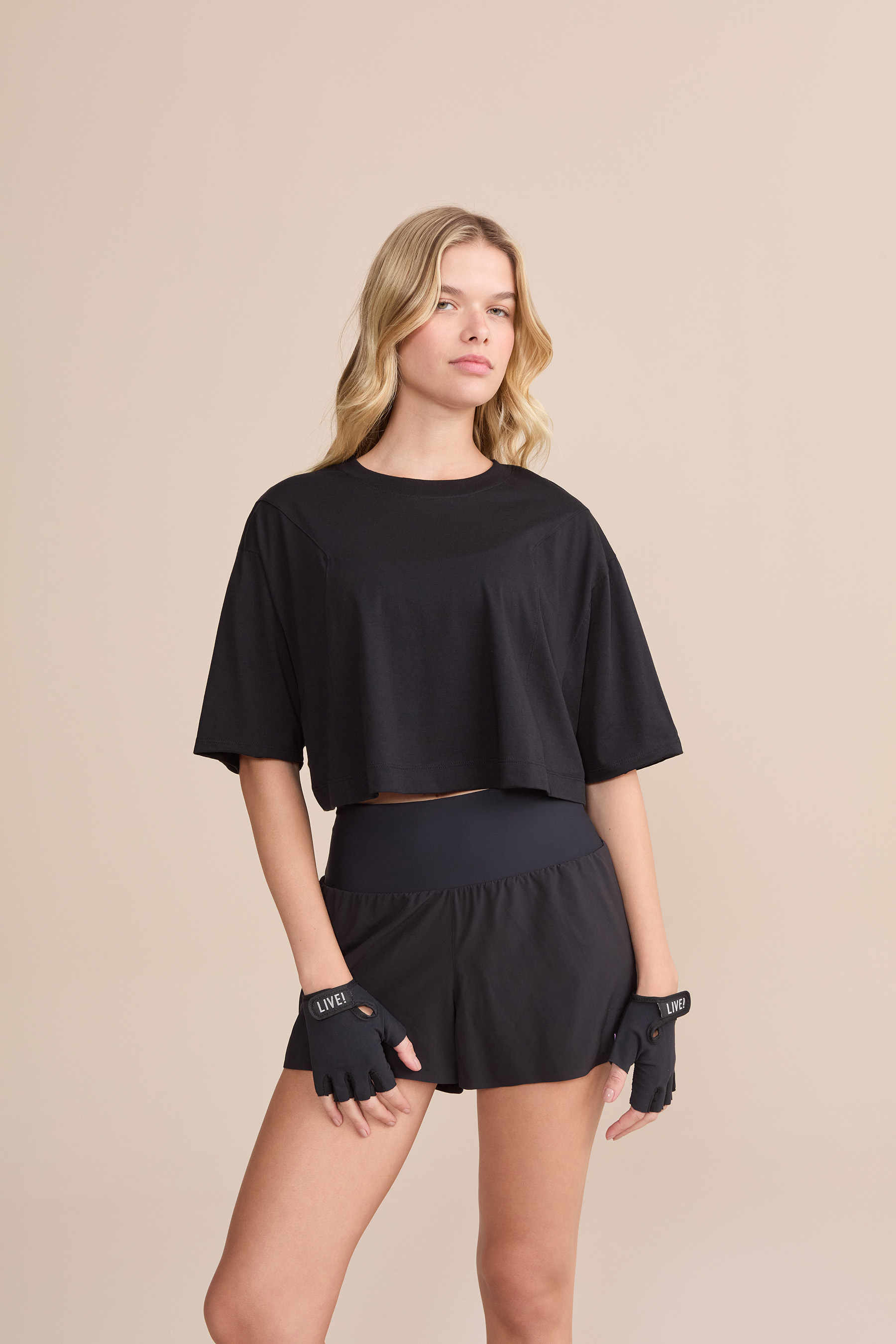 Live! — Camiseta Cropped Soft Pima