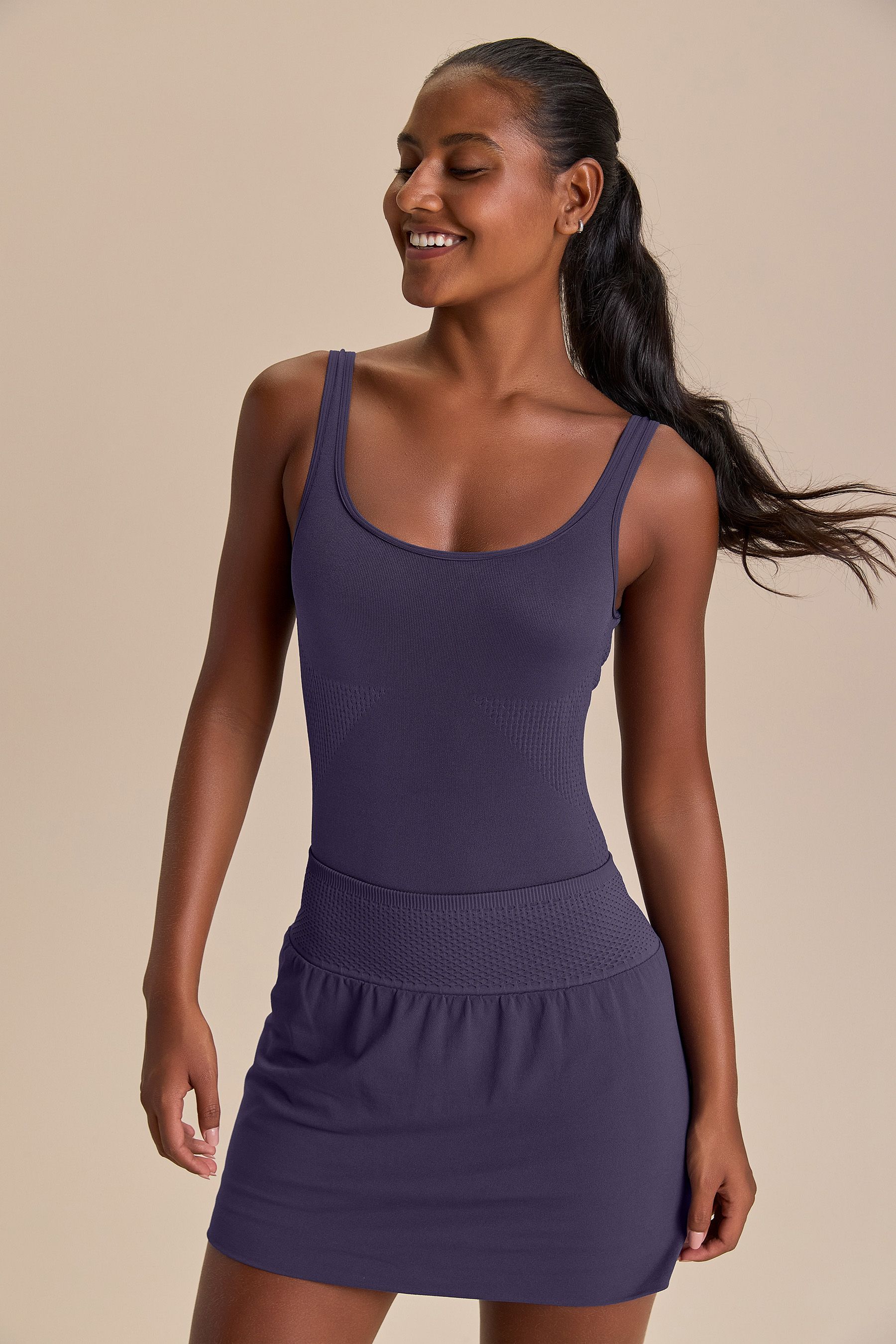 Live! — Body Seamless Knit®