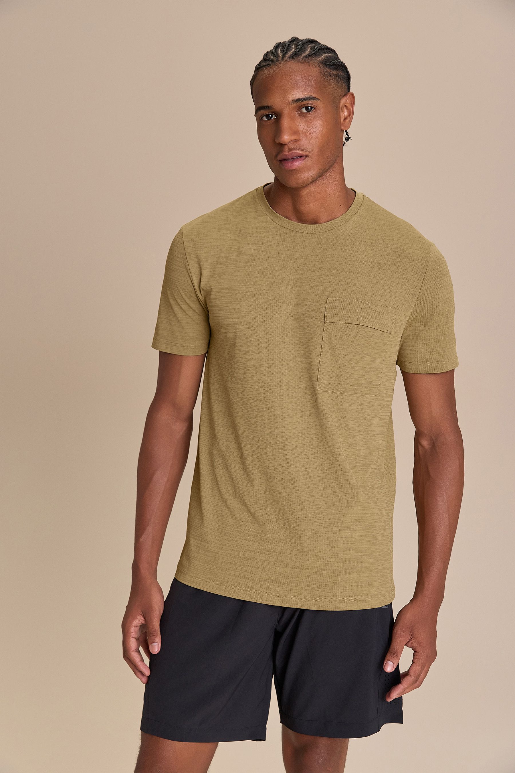 Camiseta Comfy Merged Skin Men — LIVE!