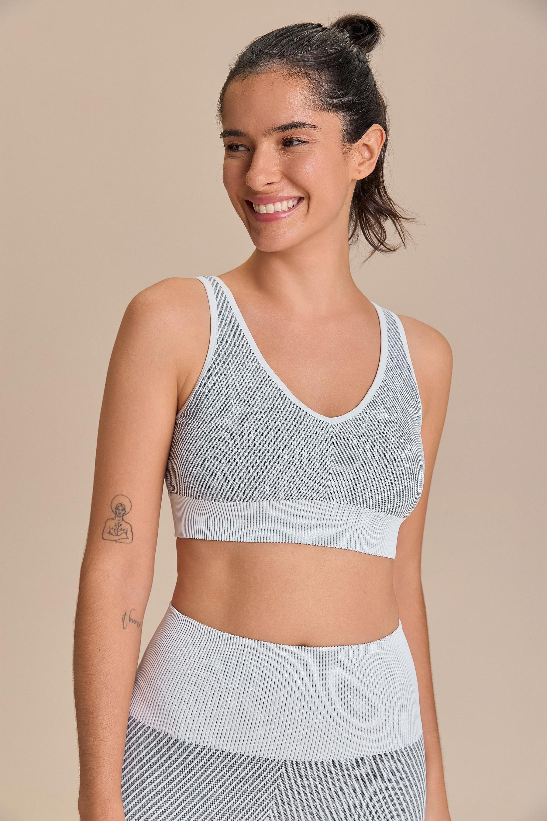 Live! — Top V Seamless Knit® Diagonal