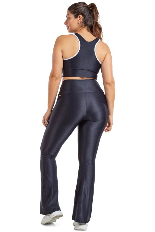 Calça Flare Essential LIVE!+