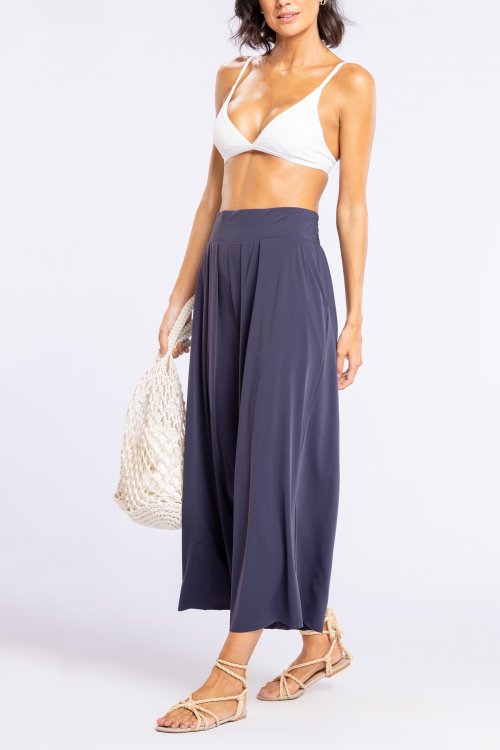 Calça Pantacourt Essential