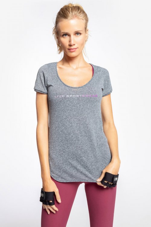 Blusa Action Essential Blusa Action Essential