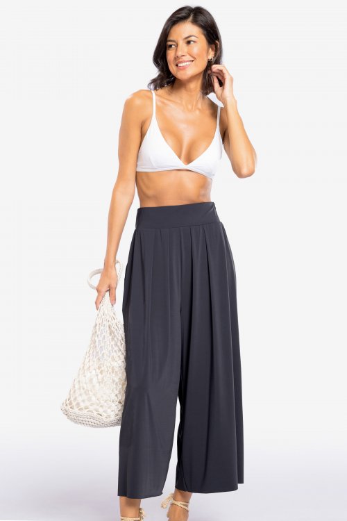 Calça Pantacourt Essential Calça Pantacourt Essential