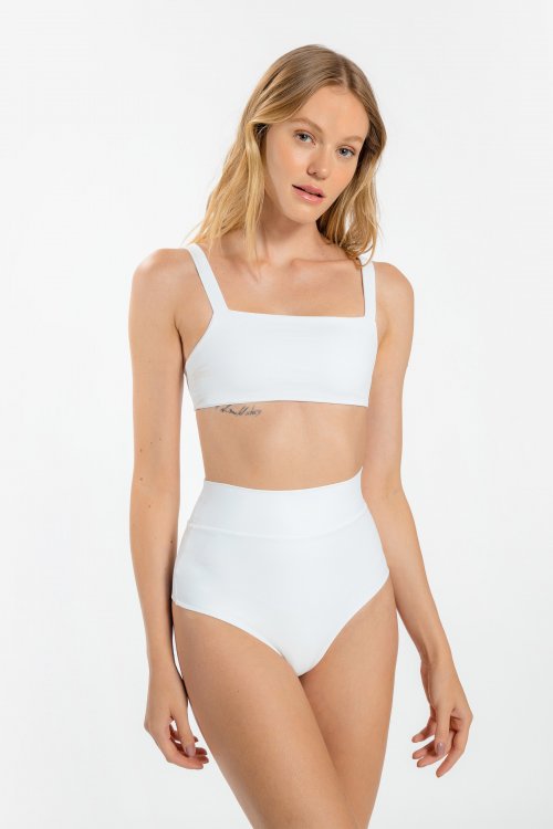 Hot Pant Slim Essential Hot Pant Slim Essential