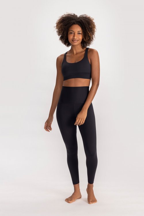 Top Strappy Wellness Essential Top Strappy Wellness Essential