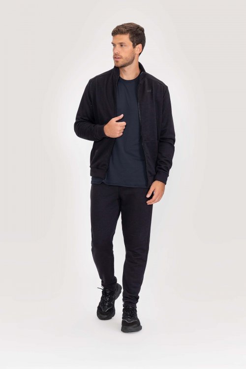Calça Jogger Liveliness Essential Calça Jogger Liveliness Essential