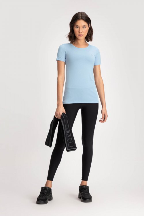 Blusa Action Essential Blusa Action Essential