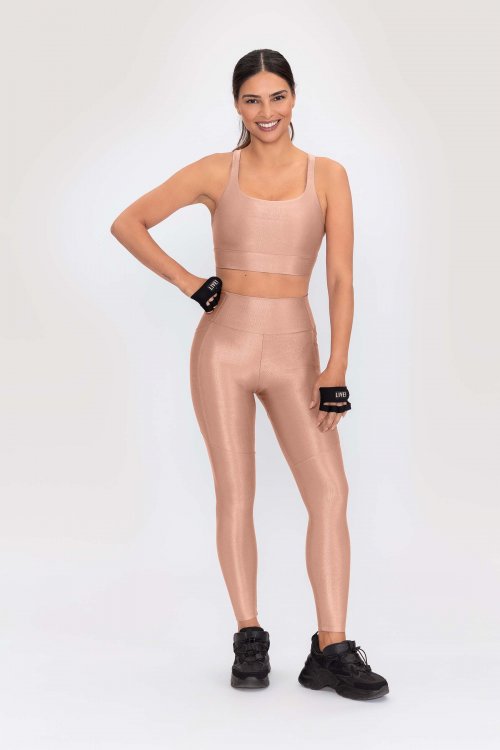 Top Neo Allure Essential Top Neo Allure Essential