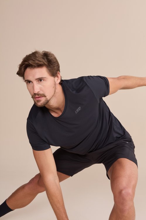 Camiseta Basic Comfort Men Camiseta Basic Comfort Men