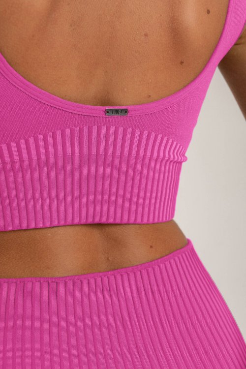 Top Rib Seamless