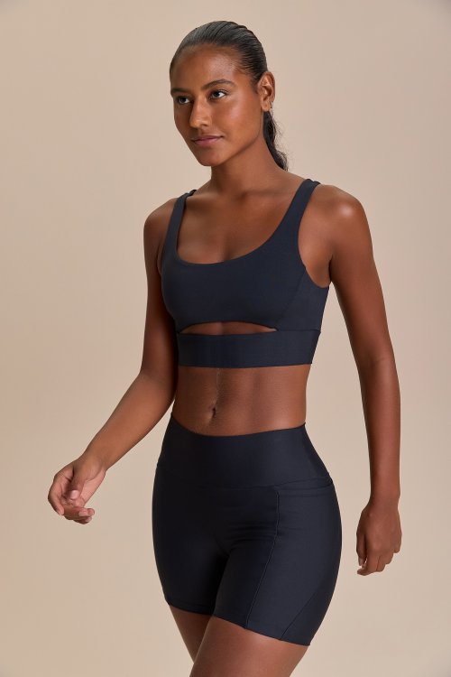 Top Cut Out Fit Green®