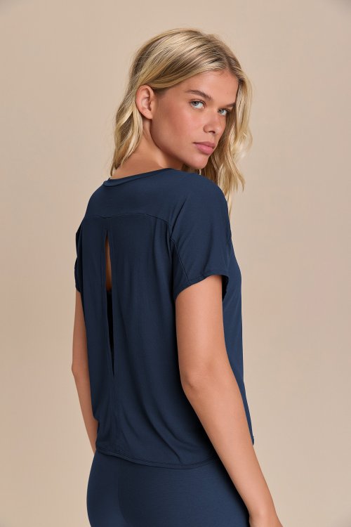 Camiseta Breath Back Comfort Camiseta Breath Back Comfort