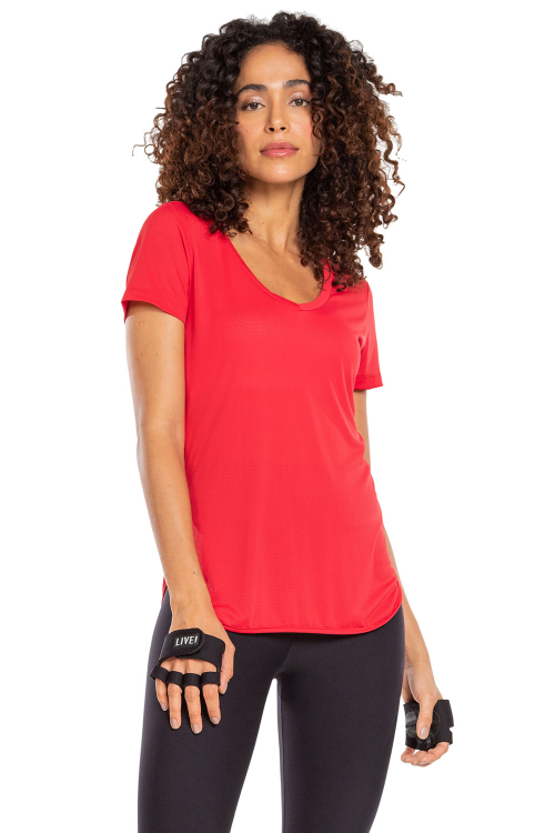 Blusa V Action Essential