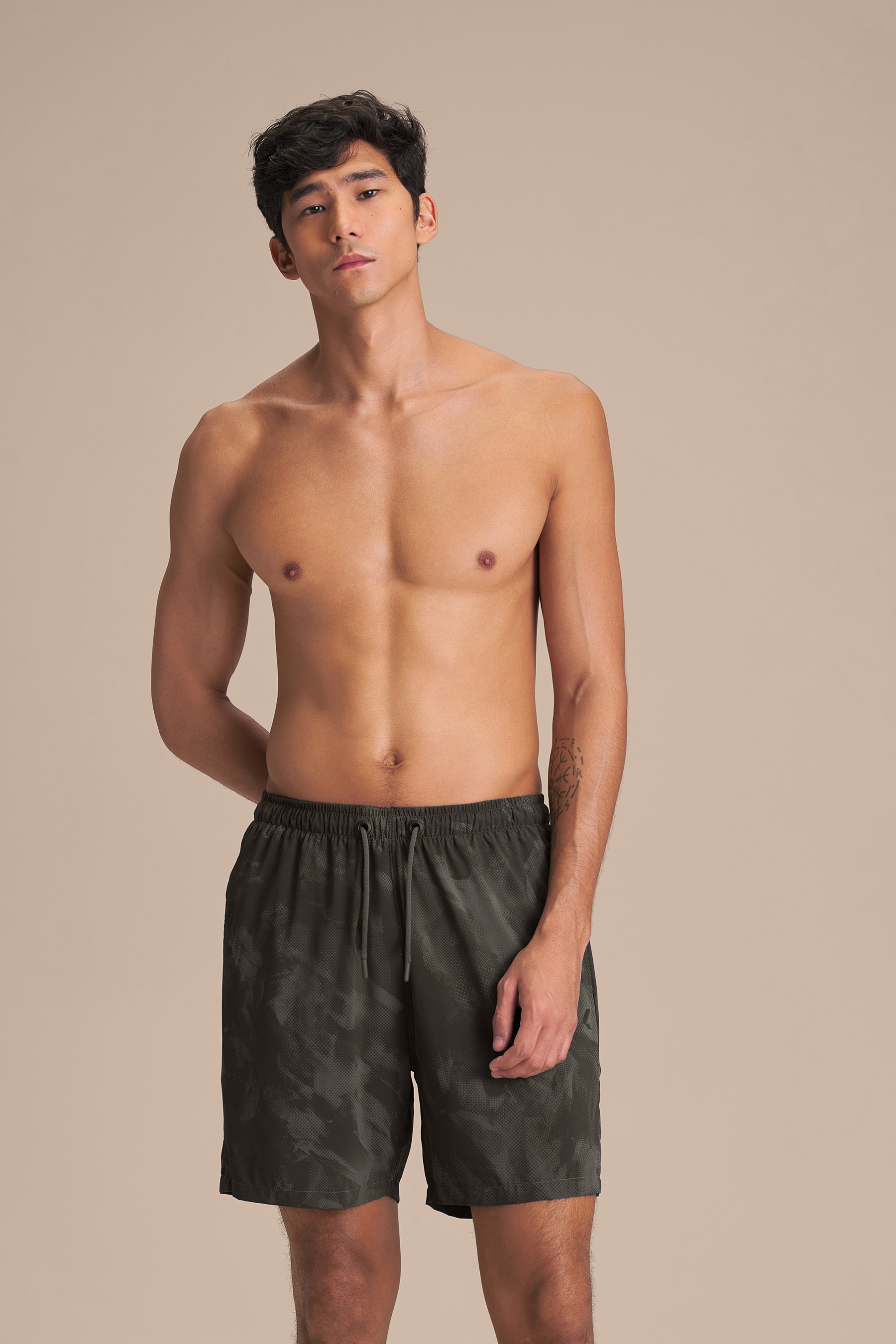 Bermuda Swim 7" Men — LIVE!