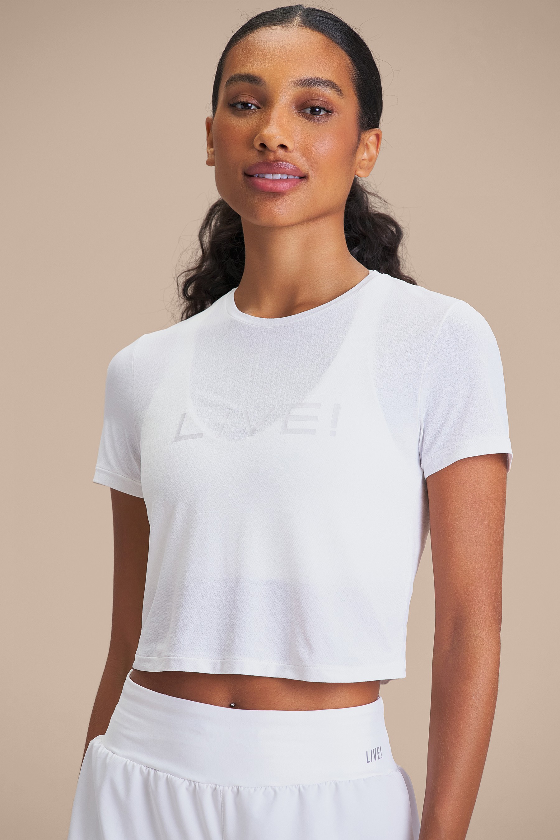 Live! — Camiseta Cropped LIVE! Comfort